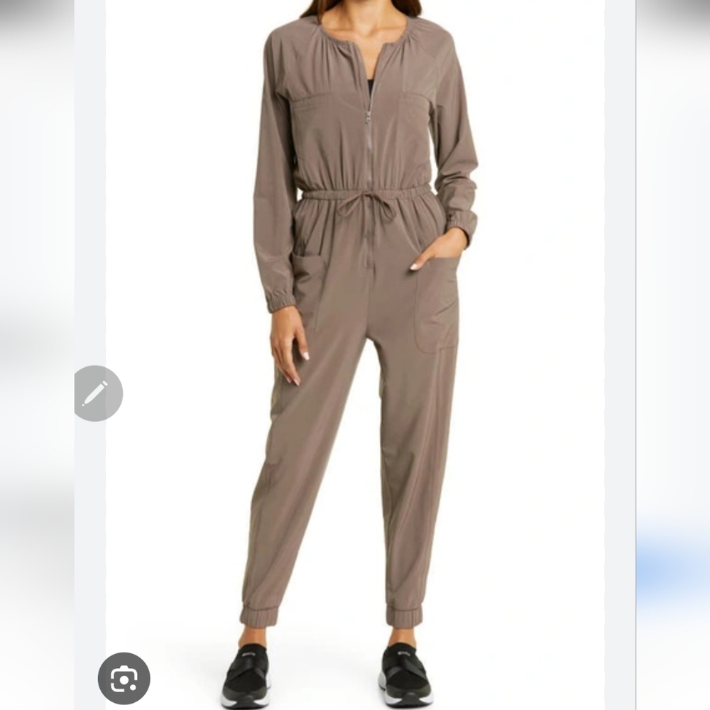 Stylish ZELLA Gray Jumpsuit Size M